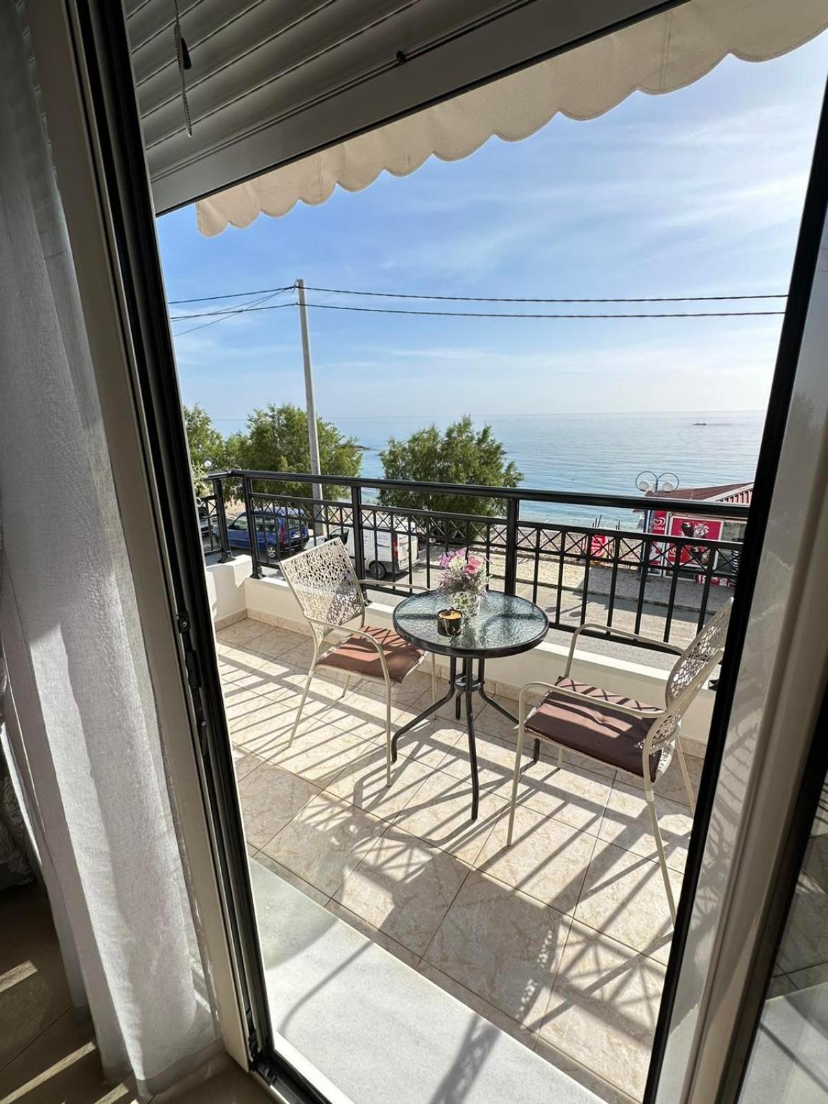 דירות ארכאנגלוס Orfeas Sea View House מראה חיצוני תמונה